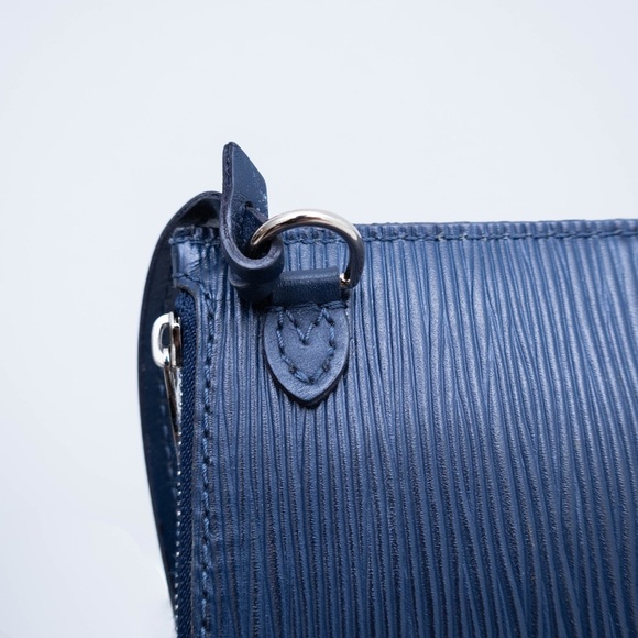 LOUIS VUITTON  Blue Marine Epi Leather Neverfull ‎ WRISTLET Pochette Fuschia - Picture 8 of 12